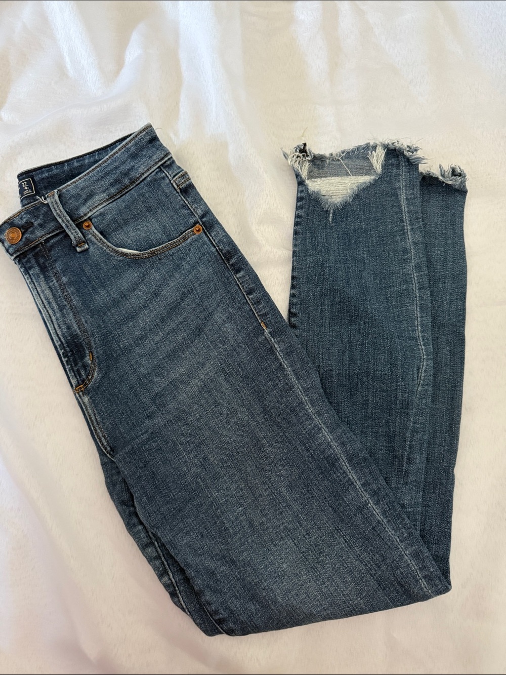 Abercrombie & Fitch Dark Blue Distressed Ankle Jeans